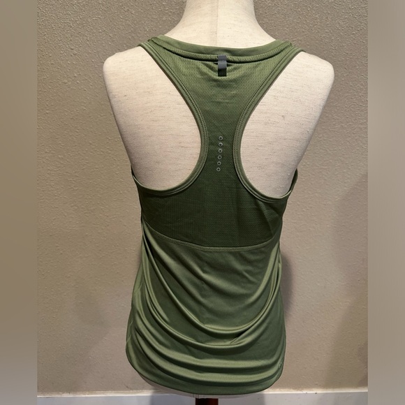 Women’s Nike running tank top - Picture 2 of 3
